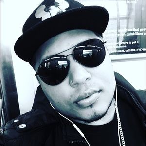 Meet your Posher, Marc